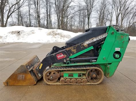 how to drive a dingo steer skid on grass toro|dingo for sale near me.